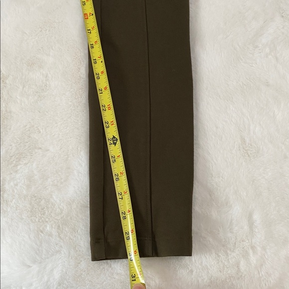 NYDJ Women’s Olive Slim Pants. NWOT Beautiful Heavy Fabric. Dressy & Comfortable - Picture 7 of 12